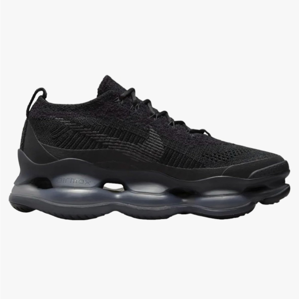 Nike Women's Black Athletic Knit Sneakers